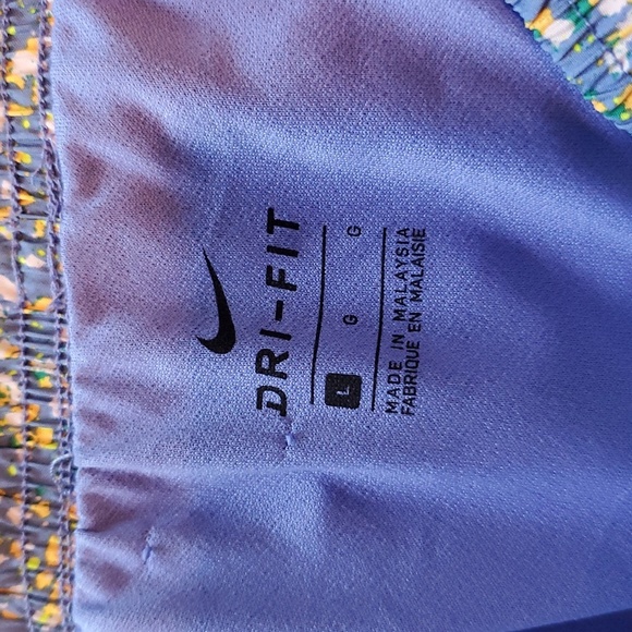 Nike DriFit Tempo Icon Clash Blue and Yellow Women's Athletic Sz. L Shorts - Picture 6 of 11